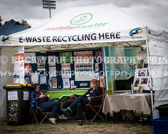 Singleton Show 15 -82