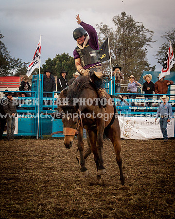Singleton Show 15 -299