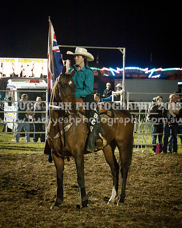 Singleton Show 15 -350