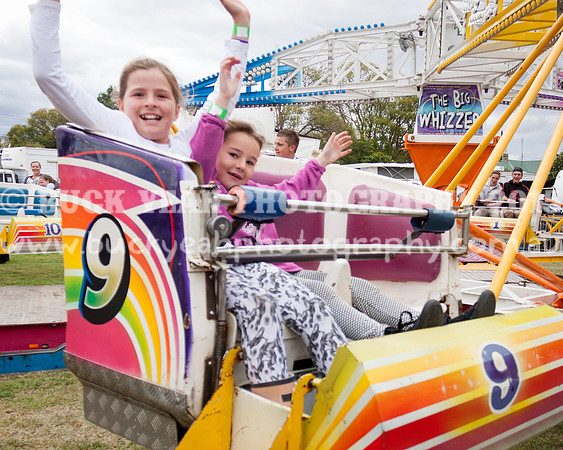 Singleton Show 15 -554