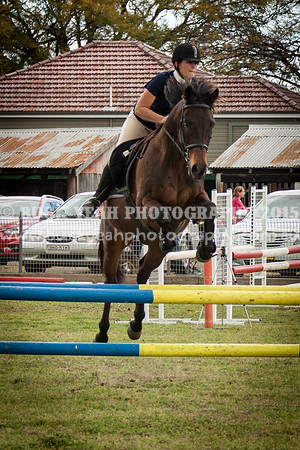 Singleton Show 15 -666